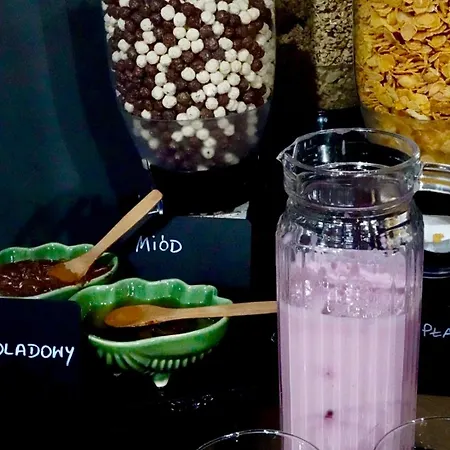 M&m-spa&art Bali, Nadmorskie Tarasy 아파트호텔 코워브제크