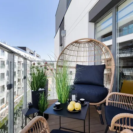 M&m-spa&art Bali, Nadmorskie Tarasy 아파트호텔 코워브제크