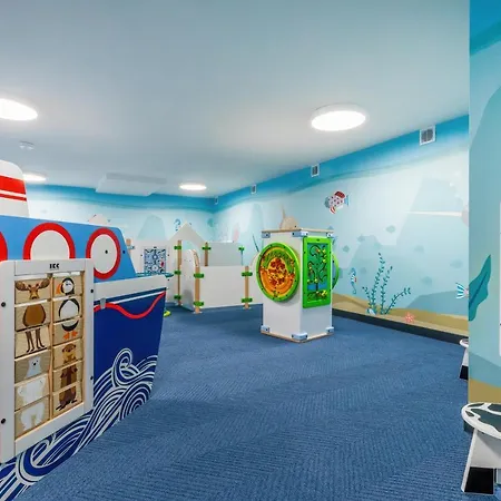 M&m-spa&art Bali, Nadmorskie Tarasy 아파트호텔 코워브제크