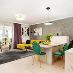 מלון דירות M&m-spa&art Bali, Nadmorskie Tarasy 4*