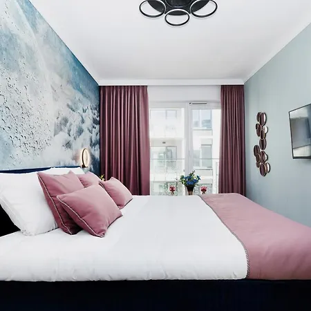 Hotel apartamentowy Nadmorskie Tarasy - M&m